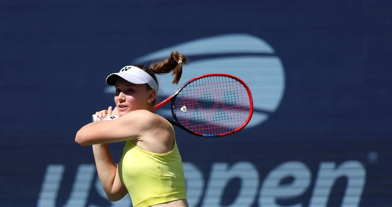 Елена Рыбакина во время матча против Клары Бюрель на US Open-2022. Фото: US Open / Jamie Squire.