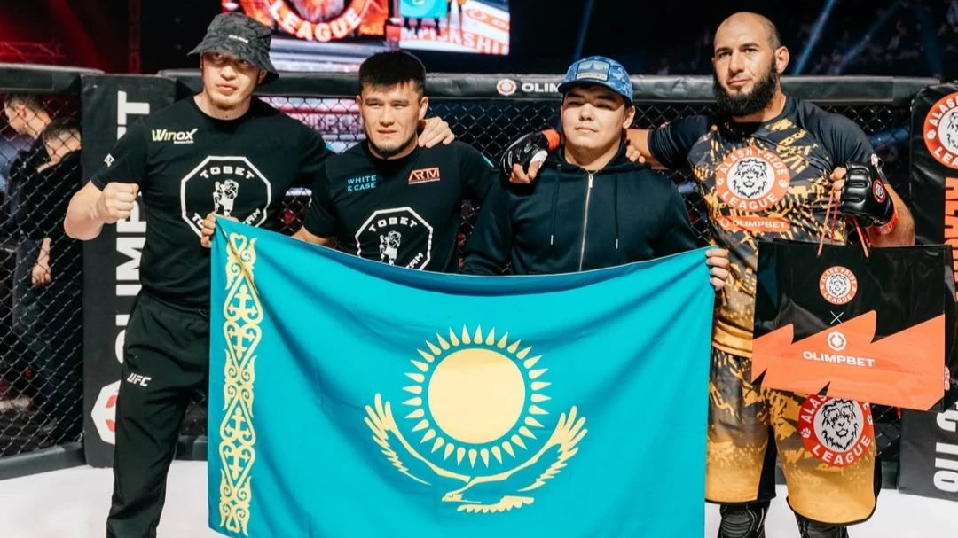 Казахстанский боец вышел в полуфинал Гран-при Fight Nights