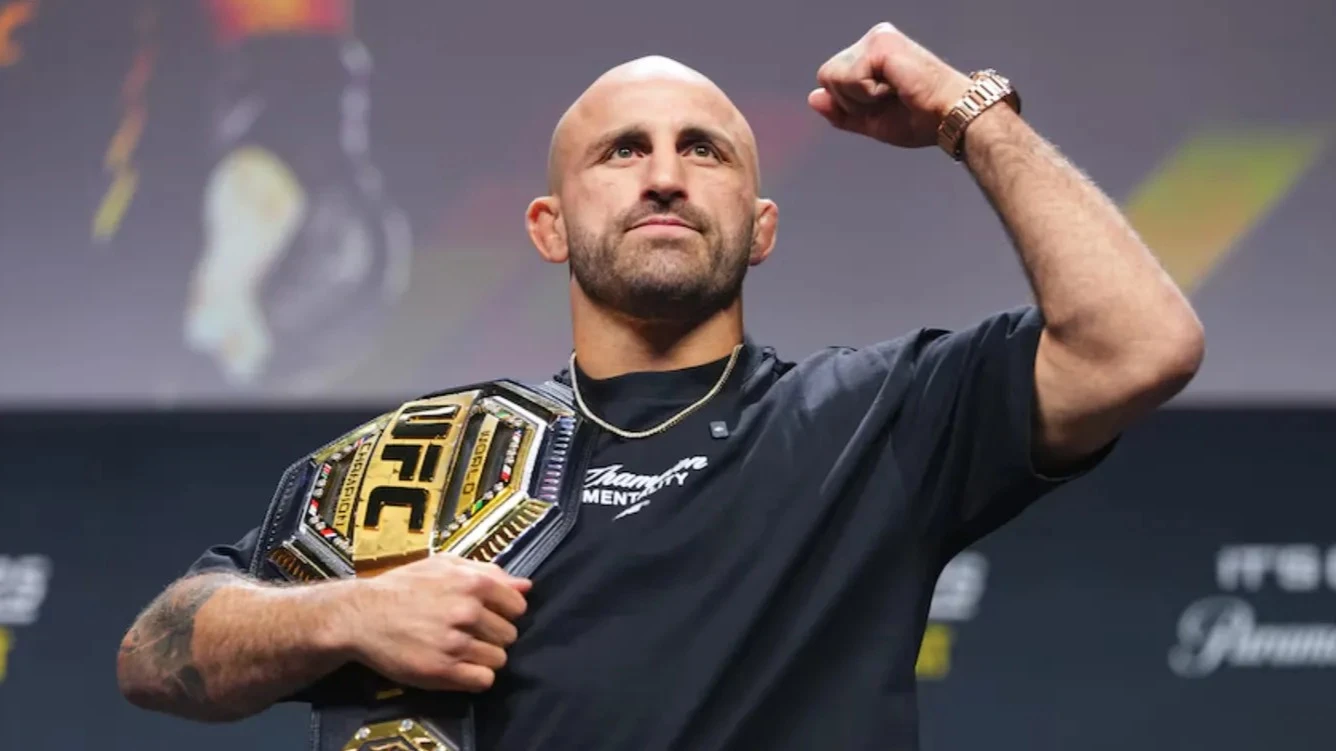 Стал известен следующий соперник Александра Волкановски в титульном бою UFC