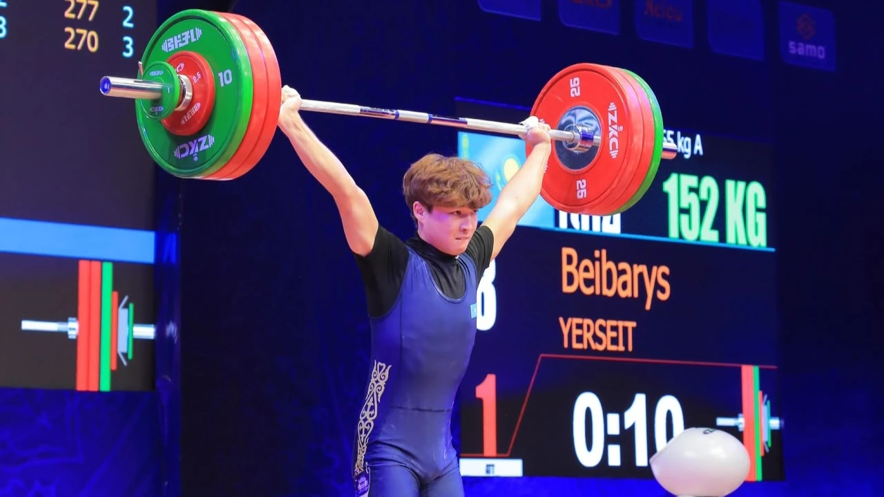 Ауыр атлет Бейбарыс Ерсейт Азия чемпионы атанды