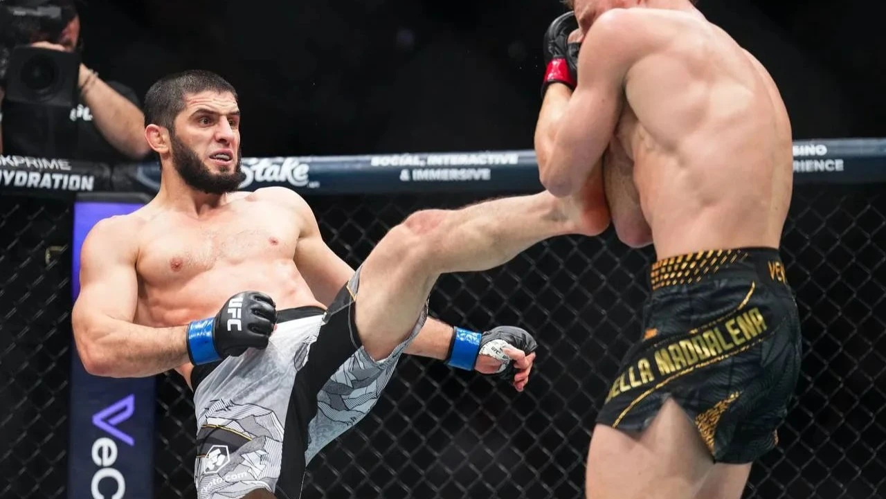 Ислам Махачев рассказал, сколько боев еще планирует провести в UFC