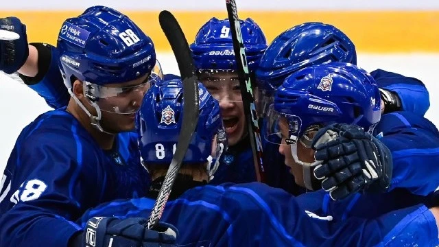 «Номад» «Алматыны» ойсырата жеңіп, Қазақстан чемпионатында көш бастады